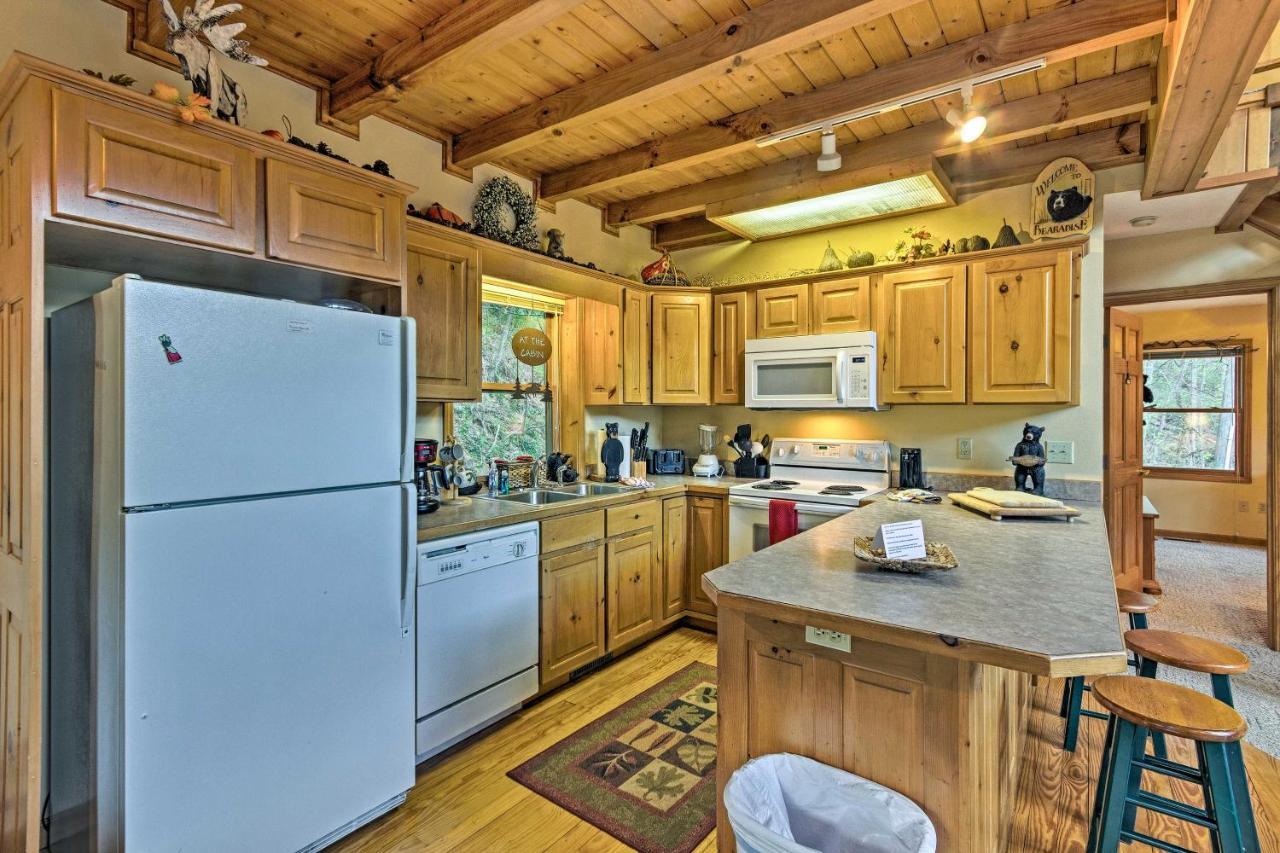 Spacious Maggie Valley Cabin With Hot Tub And Mtn View Esterno foto