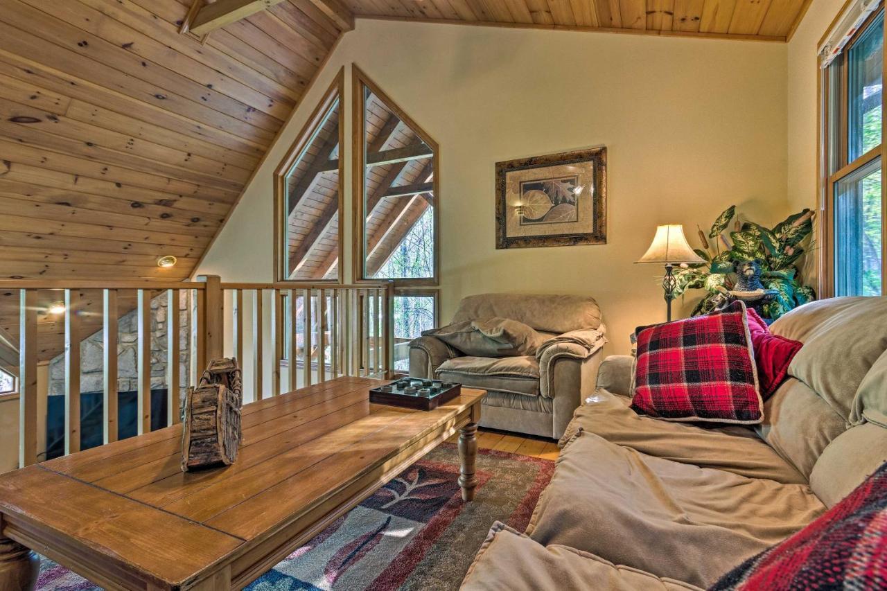 Spacious Maggie Valley Cabin With Hot Tub And Mtn View Esterno foto